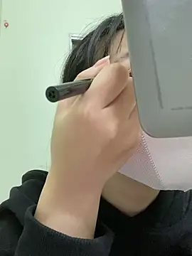 minmin2kk5 online show from 03/07/25, 12:37