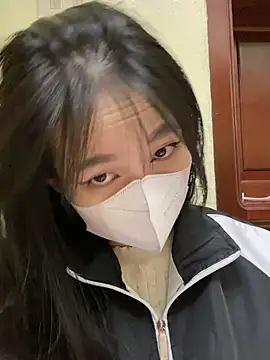 minmin2kk5 online show from 03/18/25, 02:26