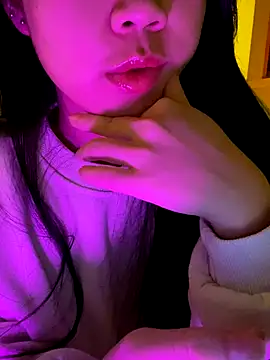 minmin2kk5 online show from 11/04/25, 05:17