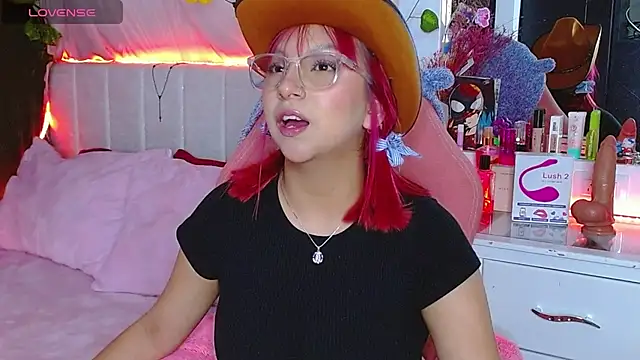 Littlerouse  online show from 10/10/25, 03:38