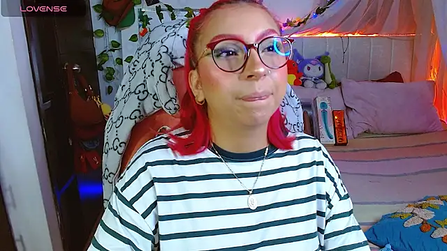 Littlerouse  online show from 04/24/26, 08:17