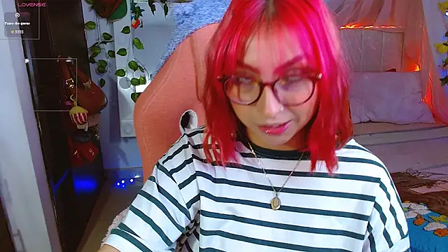 Littlerouse  online show from 04/29/26, 09:13