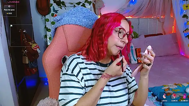 Littlerouse  online show from 05/19/26, 07:58