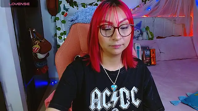 Littlerouse  online show from 06/10/26, 08:02
