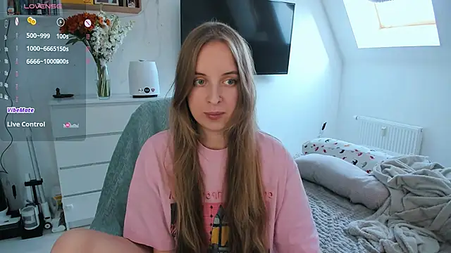 violet blue eyes online show from 04/06/26, 01:34