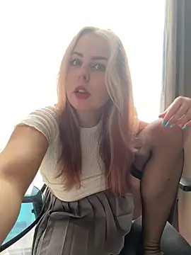 Livewithlucy online show from 01/17/25, 08:34