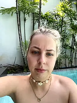 Livewithlucy online show from 10/07/25, 03:58