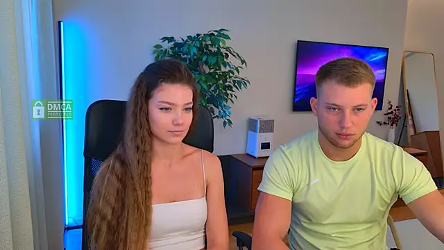 Jony and Jessica online show from 07/11/26, 04:04