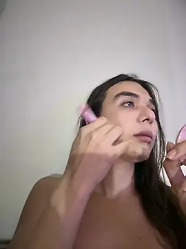 saracaball  online show from 11/19/25, 04:12