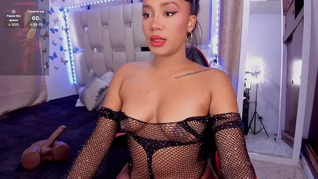 Snapshot of BrianaRichardson1414 chatting on 11/14/25, 05:55 BrianaRichardson1414 online show from 11/14/25, 05:55