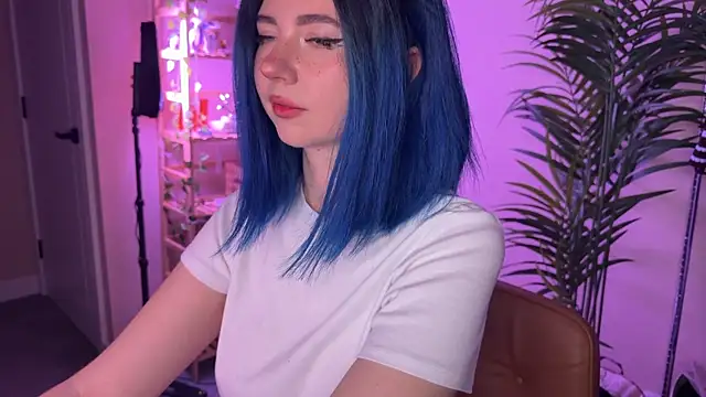 Snapshot of _vixenp chatting on 02/13/26, 07:32 vixenp online show from 02/13/26, 07:32