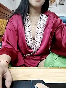 cream1299 online show from 02/24/25, 09:31