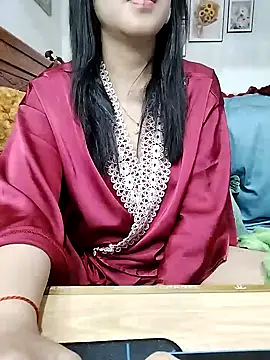 cream1299 online show from 02/25/25, 10:47