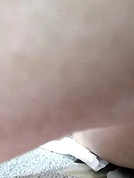 cream1299 online show from 03/06/25, 12:21