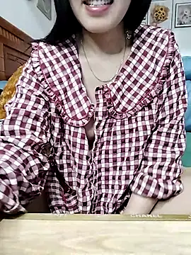 cream1299 online show from 03/12/25, 09:56