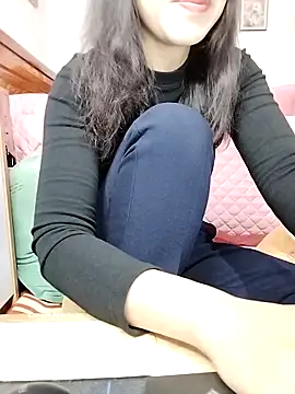 cream1299 online show from 11/13/25, 03:16