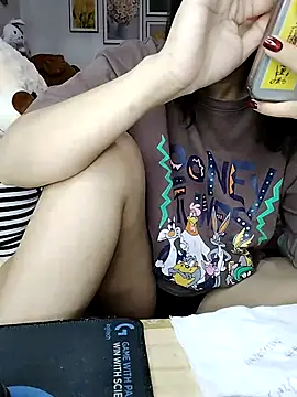 Snapshot of cream1299 chatting on 05/12/26, 12:41 cream1299 online show from 05/12/26, 12:41