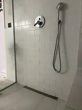 rafkiexh online show from 02/05/26, 09:08