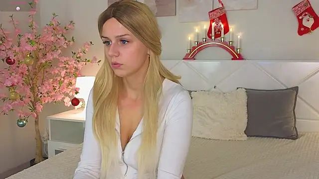 Wendy D0ll online show from 12/27/24, 12:07