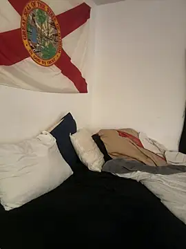 rock-hard-fun online show from 04/26/26, 01:58