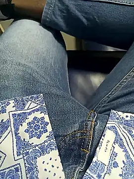 bangaloresexyguy online show from 01/08/26, 04:09