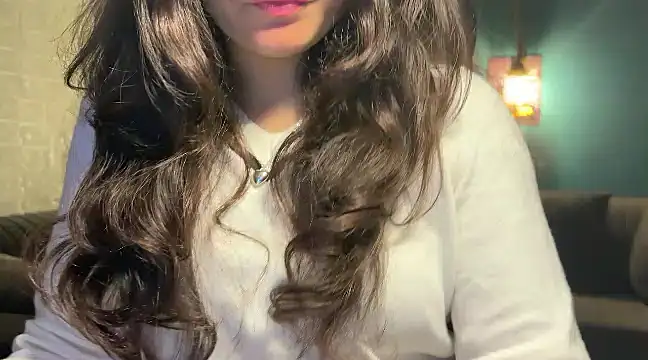 Snapshot of demieliss chatting on 12/13/24, 06:59 demieliss online show from 12/13/24, 06:59