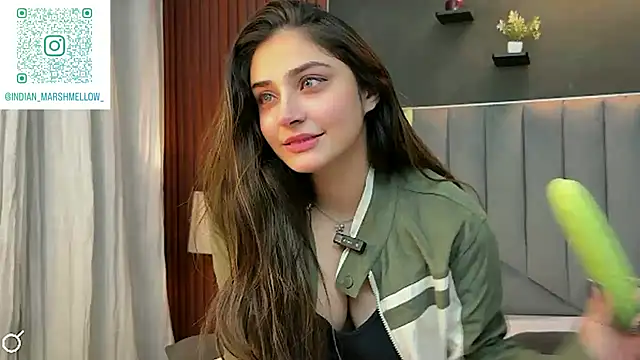 Snapshot of demieliss chatting on 10/29/25, 06:31 demieliss online show from 10/29/25, 06:31