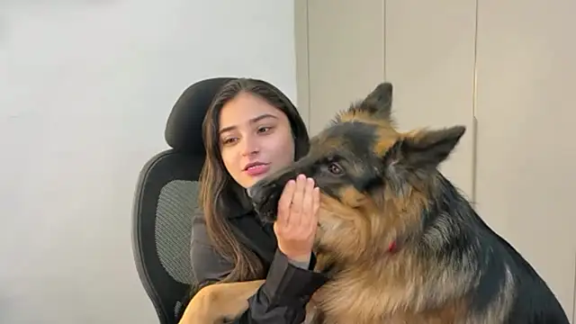 Snapshot of demieliss chatting on 01/06/26, 07:06 demieliss online show from 01/06/26, 07:06