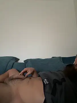 Banana Boy online show from 11/07/25, 01:22