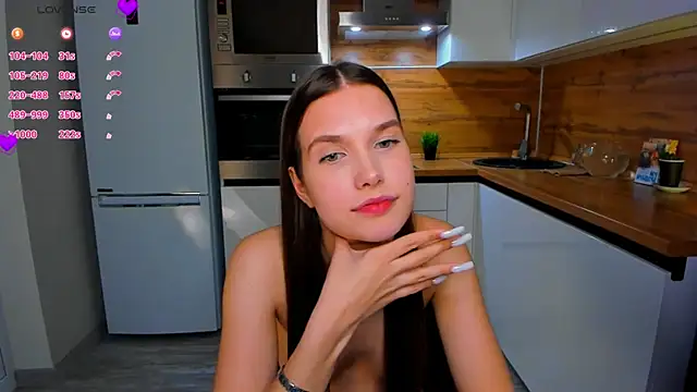 Snapshot of _Eva_Lee chatting on 12/16/24, 08:48 Eva Lee online show from 12/16/24, 08:48