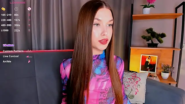 Snapshot of _Eva_Lee chatting on 01/15/25, 05:47 Eva Lee online show from 01/15/25, 05:47