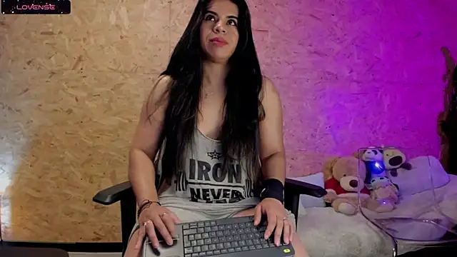 Biancastrongg online show from 03/04/25, 02:27