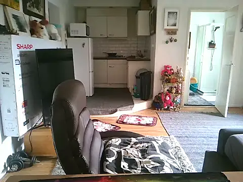 mihaimichael online show from 10/19/25, 12:39