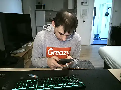 mihaimichael online show from 04/08/26, 11:54