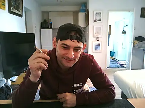 mihaimichael online show from 04/15/26, 01:07