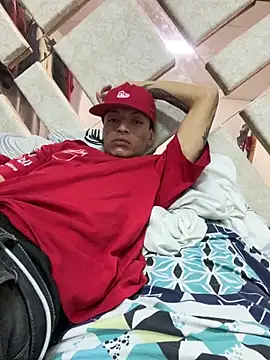 Snapshot of Herem369 chatting on 02/26/26, 05:06 Herem369 online show from 02/26/26, 05:06