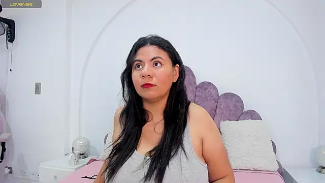 Miah BigBoobs online show from 02/19/25, 01:06