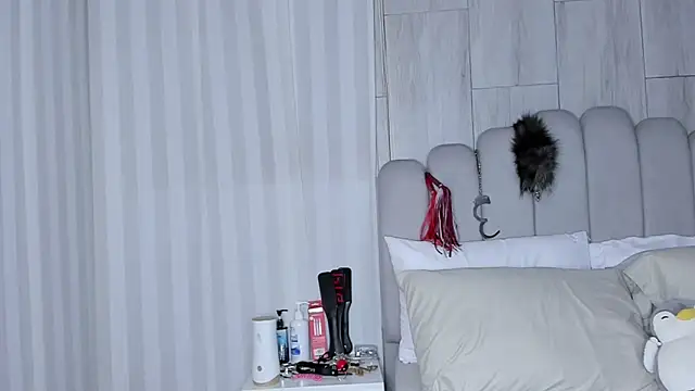 mileyerikson online show from 09/25/25, 12:58