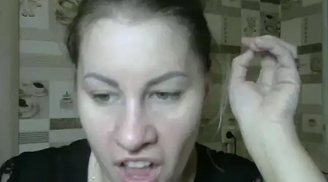 TherestlessKitty online show from 02/14/25, 08:05