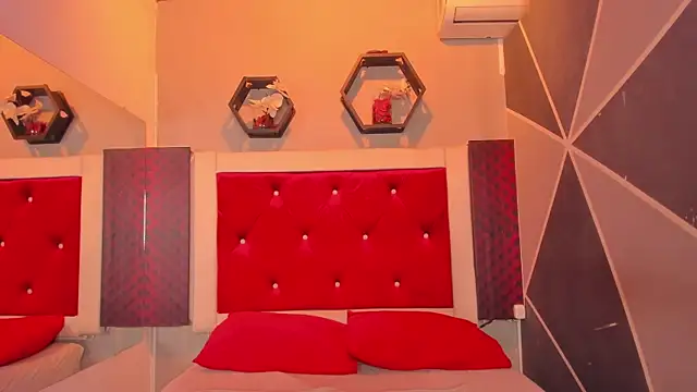 Karoll014 online show from 03/30/26, 02:18