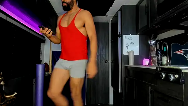 Snapshot of DirtyDrizzy chatting on 02/25/26, 02:43 DirtyDrizzy online show from 02/25/26, 02:43