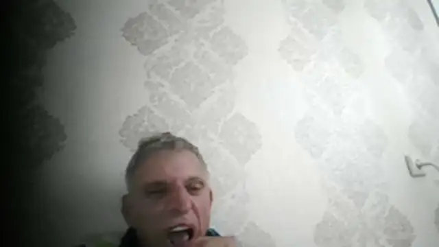 BobbyXRoyal online show from 06/15/26, 04:31