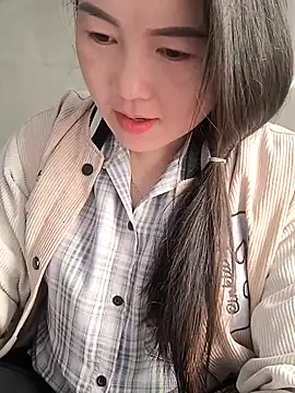 Sweetlove 77 online show from 12/21/25, 01:35