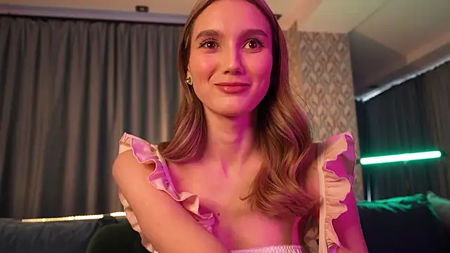 Snapshot of aurora_nude chatting on 12/15/24, 07:46 aurora nude online show from 12/15/24, 07:46