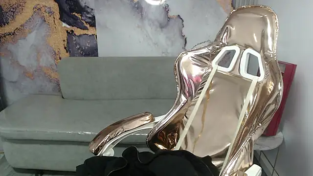 Cristal v 1 online show from 02/20/25, 03:01