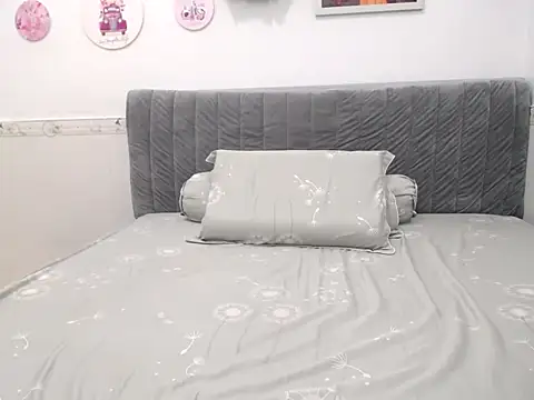 MinDanasa79 online show from 03/04/26, 09:37