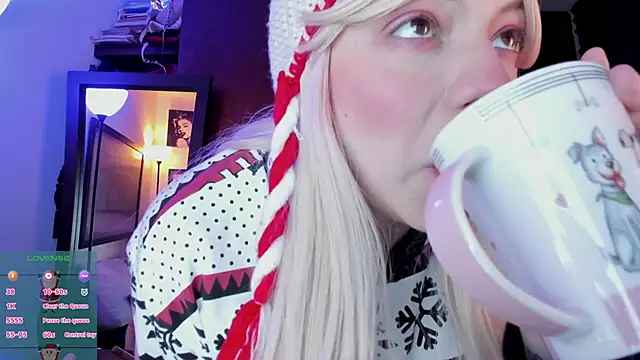 Irinaa Scarlett online show from 12/26/24, 11:24