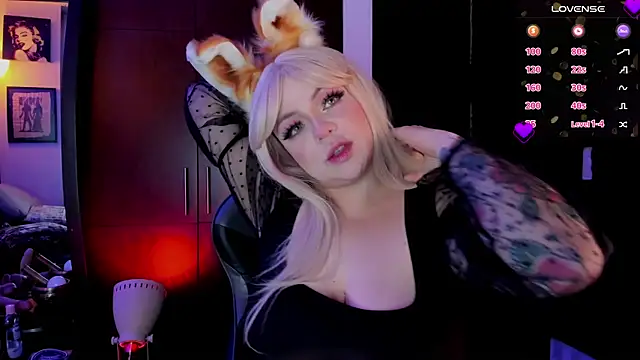 Irinaa Scarlett online show from 12/31/24, 11:17