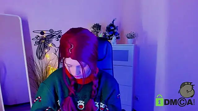 Alina Mills online show from 12/26/24, 03:20