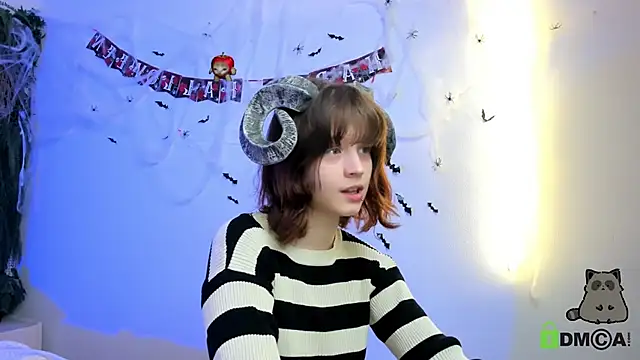 Alina Mills online show from 10/27/25, 08:51